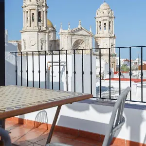 Apartamento El Atico De Ingleses By Cadiz4rentals, Cádiz