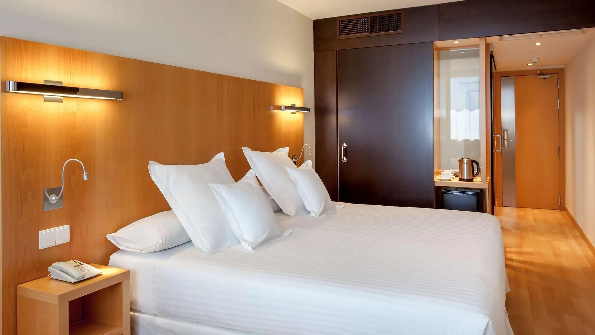 Occidental Cadiz Otel