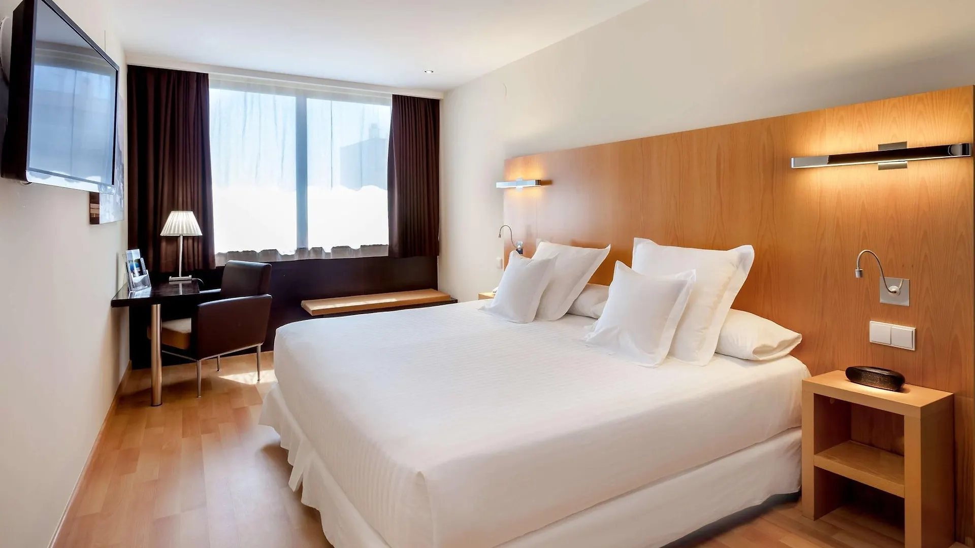 Occidental Cadiz Otel 4*,  İspanya
