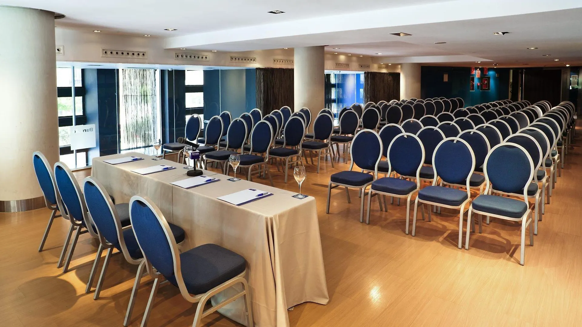 Occidental Cadiz Otel