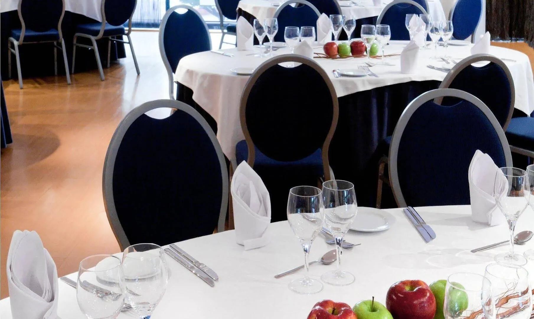 Occidental Cadiz Otel 4*,